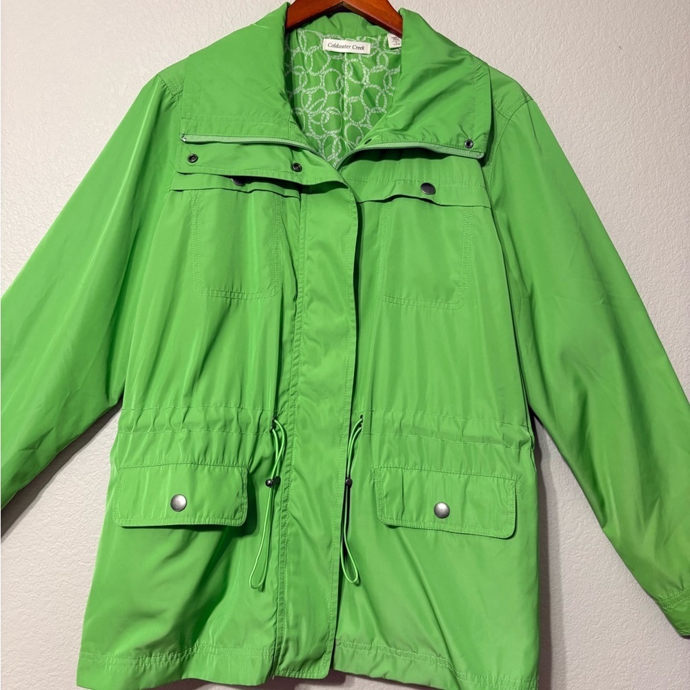 Woman Coldwater Creek Vibrant Lime Green Lightweight Windbreaker Utility Jacket